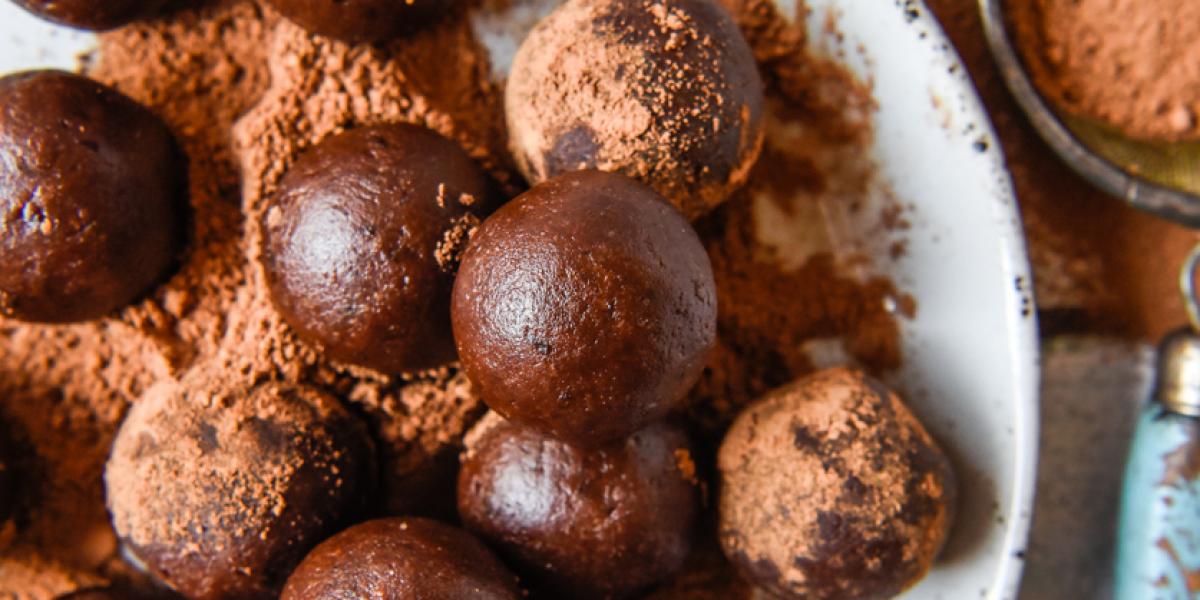 chocolate brownie bliss balls Jan 2017 1 of 1